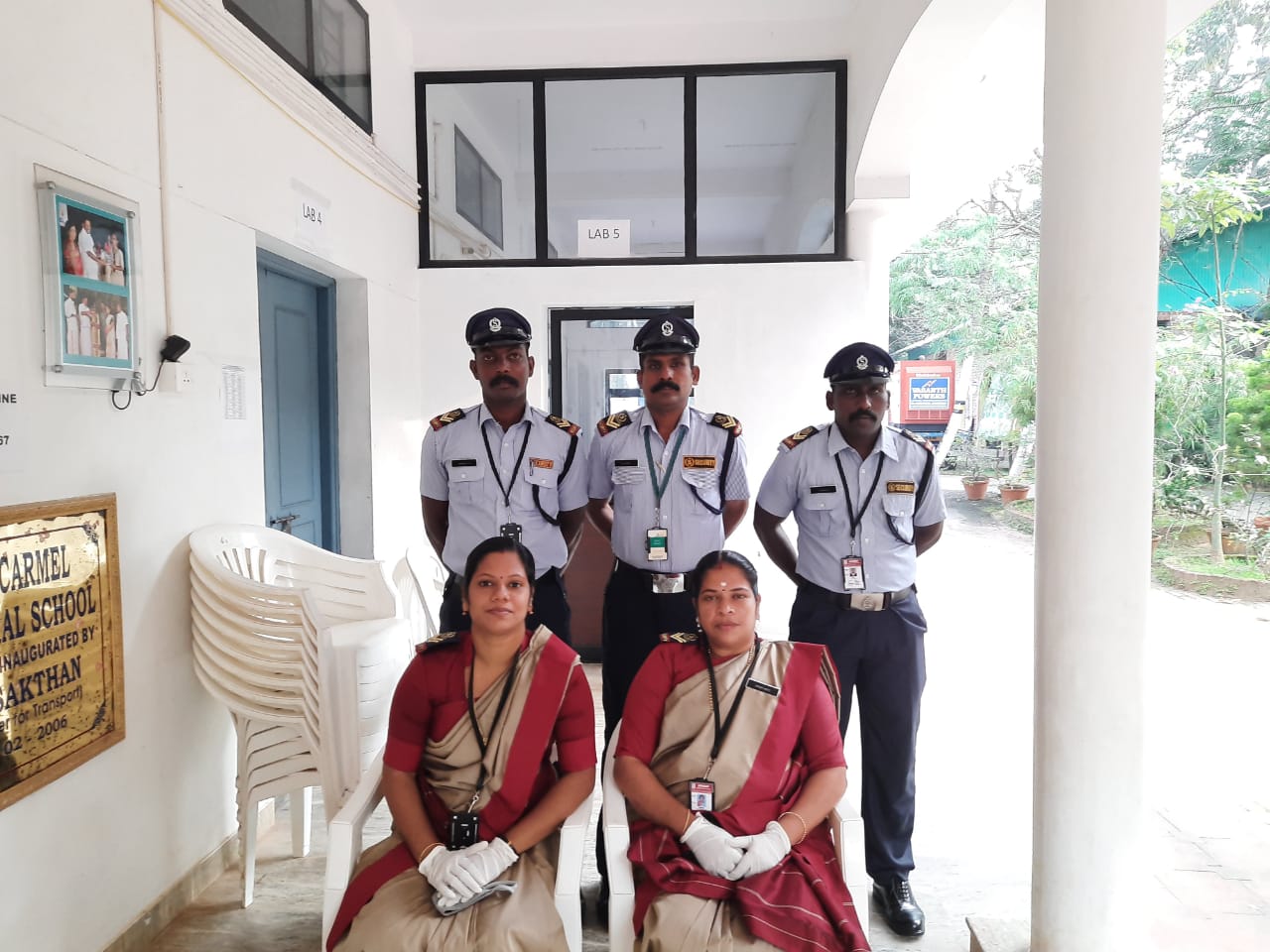 Efficient security members group photo 14