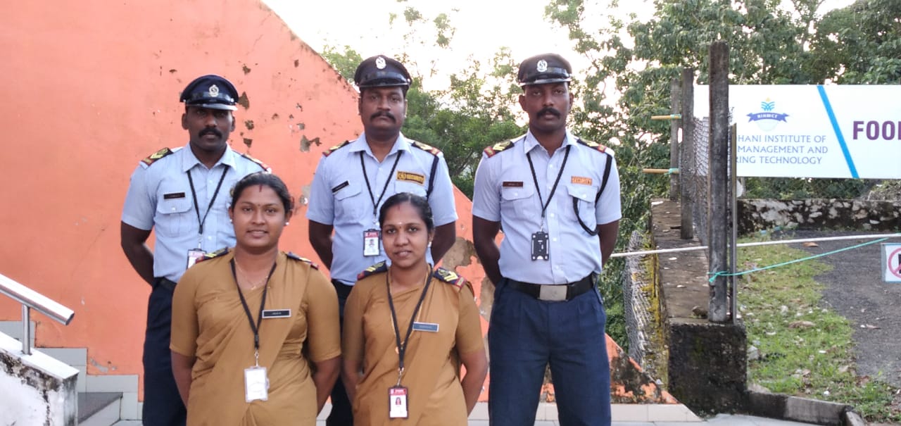 Efficient security members group photo 25
